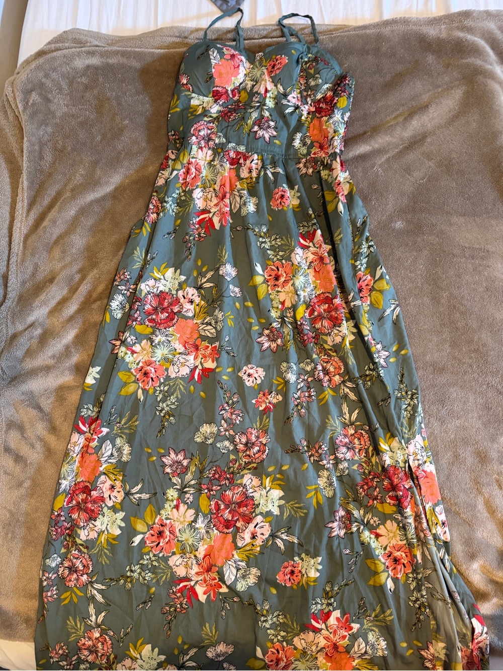 Floral Maxi Skirt in Sage Green. #8